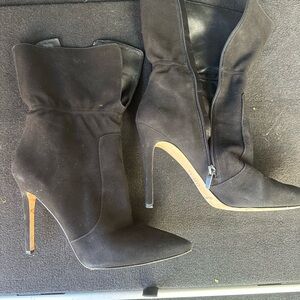Via Spiga black suede heel boots size 10 VGUC